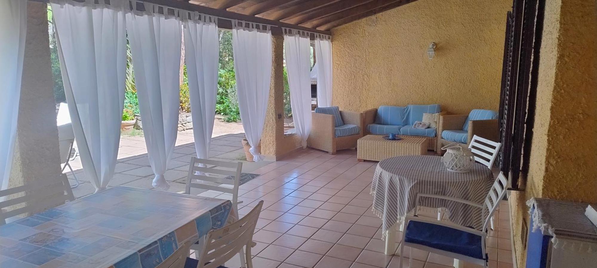 Oleandri Calaverde Sardegna Iun P1641 Pula Exterior foto